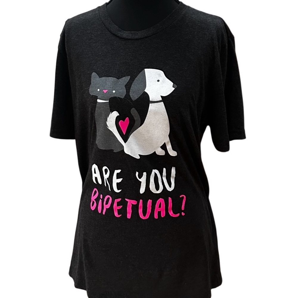 Bella Canvas ‘Are You Bipetual?’ Tee Shirt size M In EUC